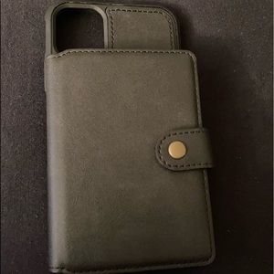 IPhone SE (2020), iPhone 7 & 8 Black Wallet Case